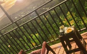 Mountain Face Inn